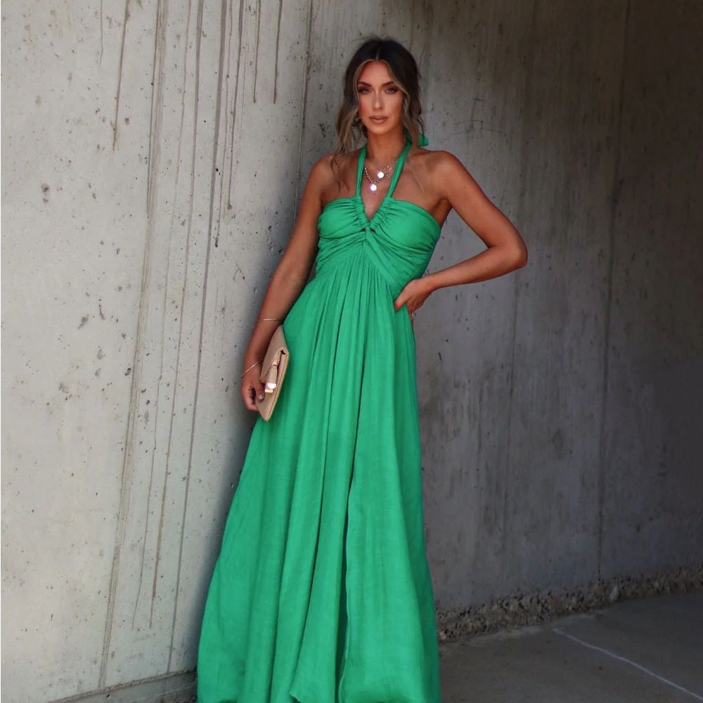 Vici Green Halter Sleeveless Maxi Dress